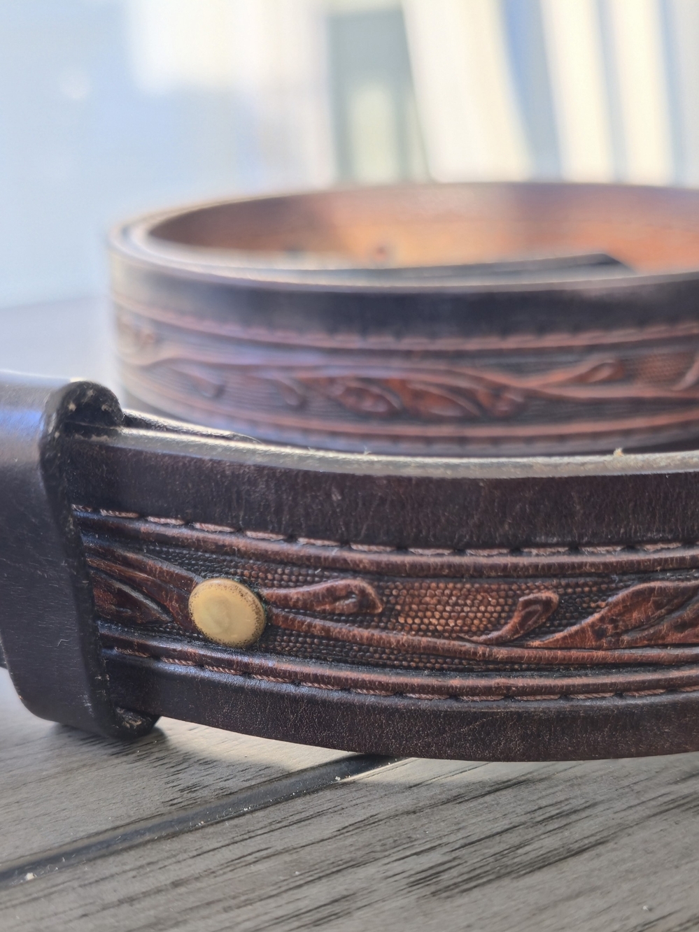 Hand-Tooled Brown Leather Men's Belt with Brass Rivet And Thick Square Buckle